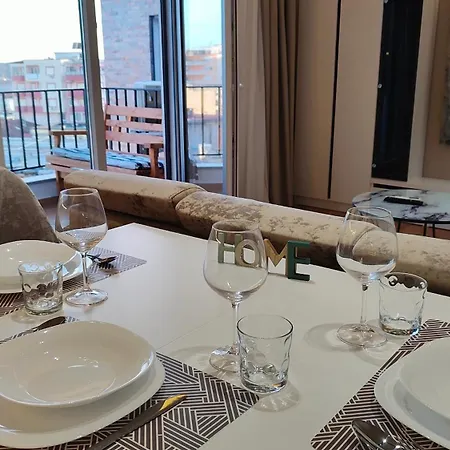 Sunrise Apartment. Comodita Con Stile Appartamento