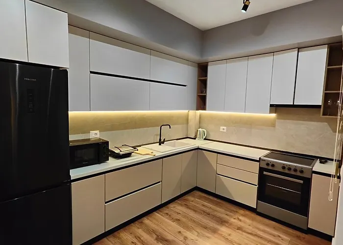 Sunrise Apartment. Comodita Con Stile 公寓 Shkodër