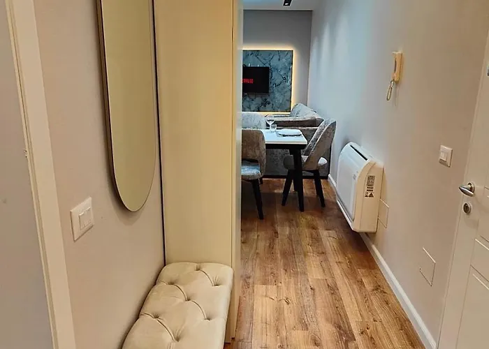 Sunrise Apartment. Comodita Con Stile 公寓 Shkodër